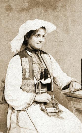 16.-IEF-foto-55438,-Žena-iz-Konavala,-Franz-Laforest,-Insitut-za-etnologiju-i-folkloristiku