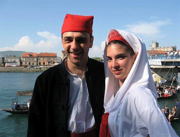 25.-Mljetska-narodna-nošnja,-2000-ih,-prikupio-Anko-Dabelić,-KUD-Natko-Nodilo