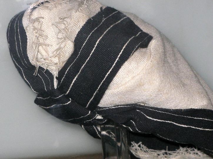 53.-Žensko-oglavlje-neudane-djevojke-iz-Konavala,-hondelj-siđelice,-18.-st,-Zbirka-Baltazara-Bogišića-u-Cavtatu,-HAZU