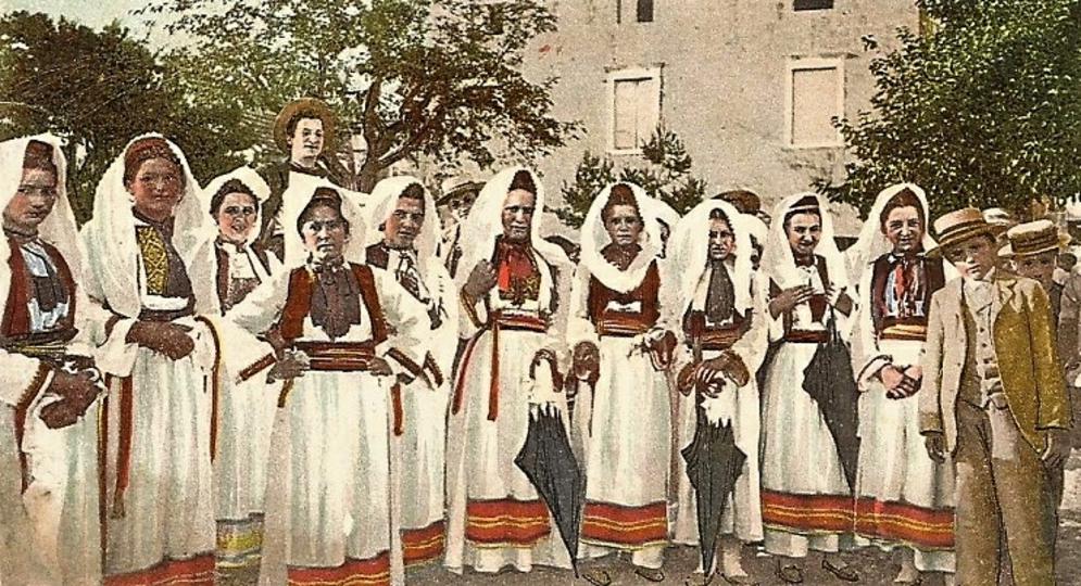 66.-Konavoska-narodna-nošnja,-razglednica,-20.-st.