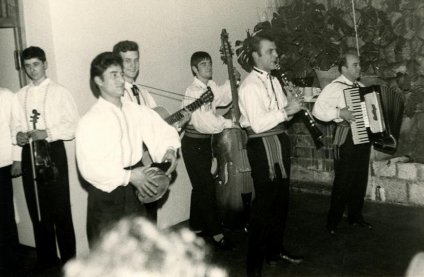 FAL-D1441,-Nastup-glazbenog-sastava,-1970-ih-1