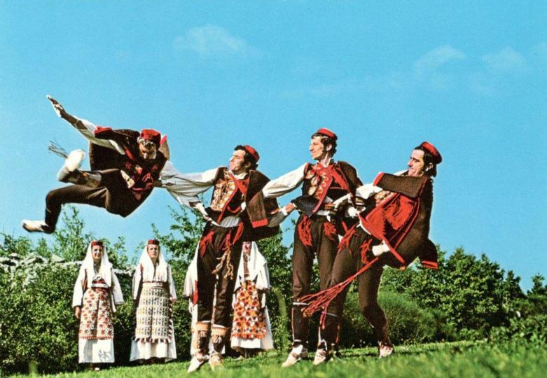 FAL-D1467,-Narodna-nošnja-iz-Vrlike,-Hrvatska,-1973.