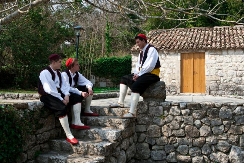 FAL-D1491,-Muška-narodna-nošnja-iz-Dubrovačkog-primorja,-Hrvatska,-2015.